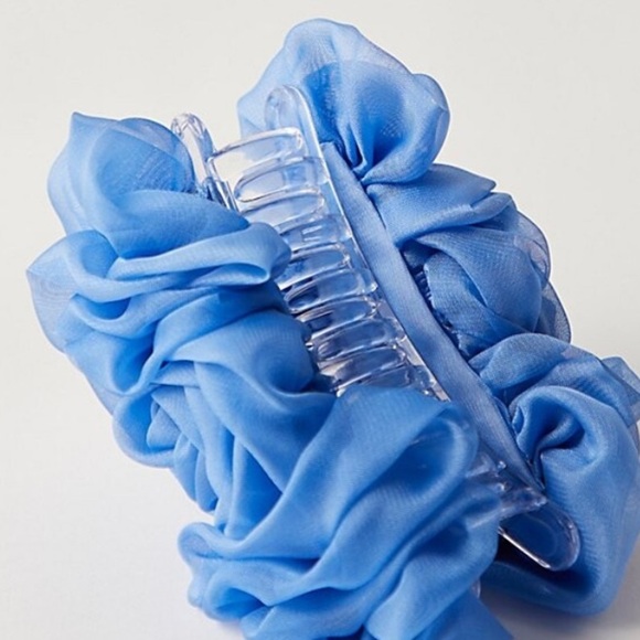 Free People Matilda Claw Clip NWT - Picture 4 of 5